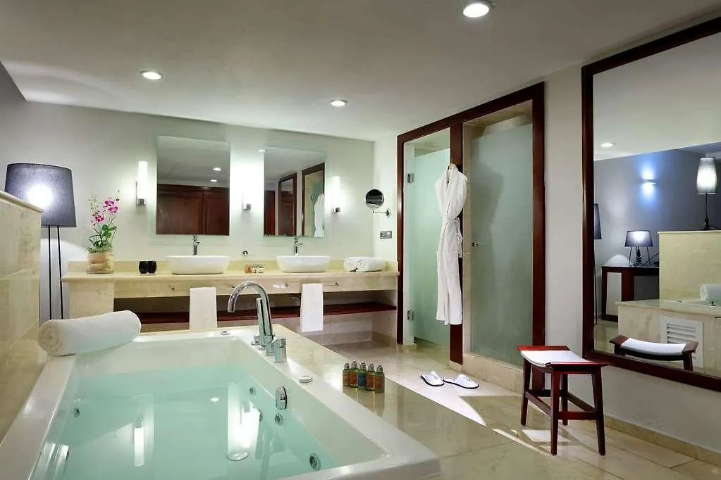 מלון Trs Turquesa Punta Cana, Adults Only
